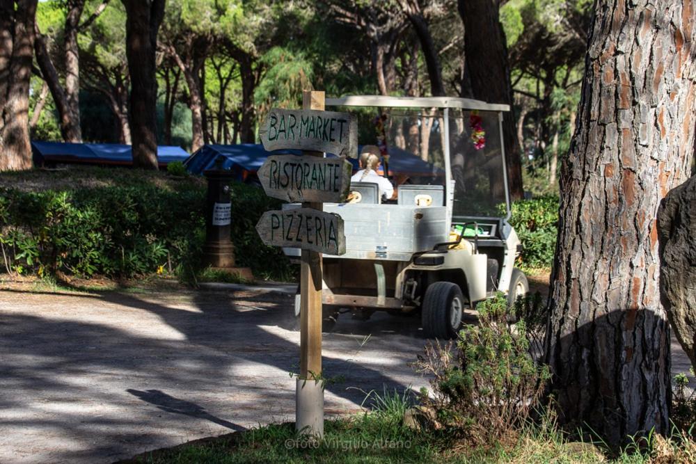 Camping Village S'Ena Arrubia Arborea Exterior photo