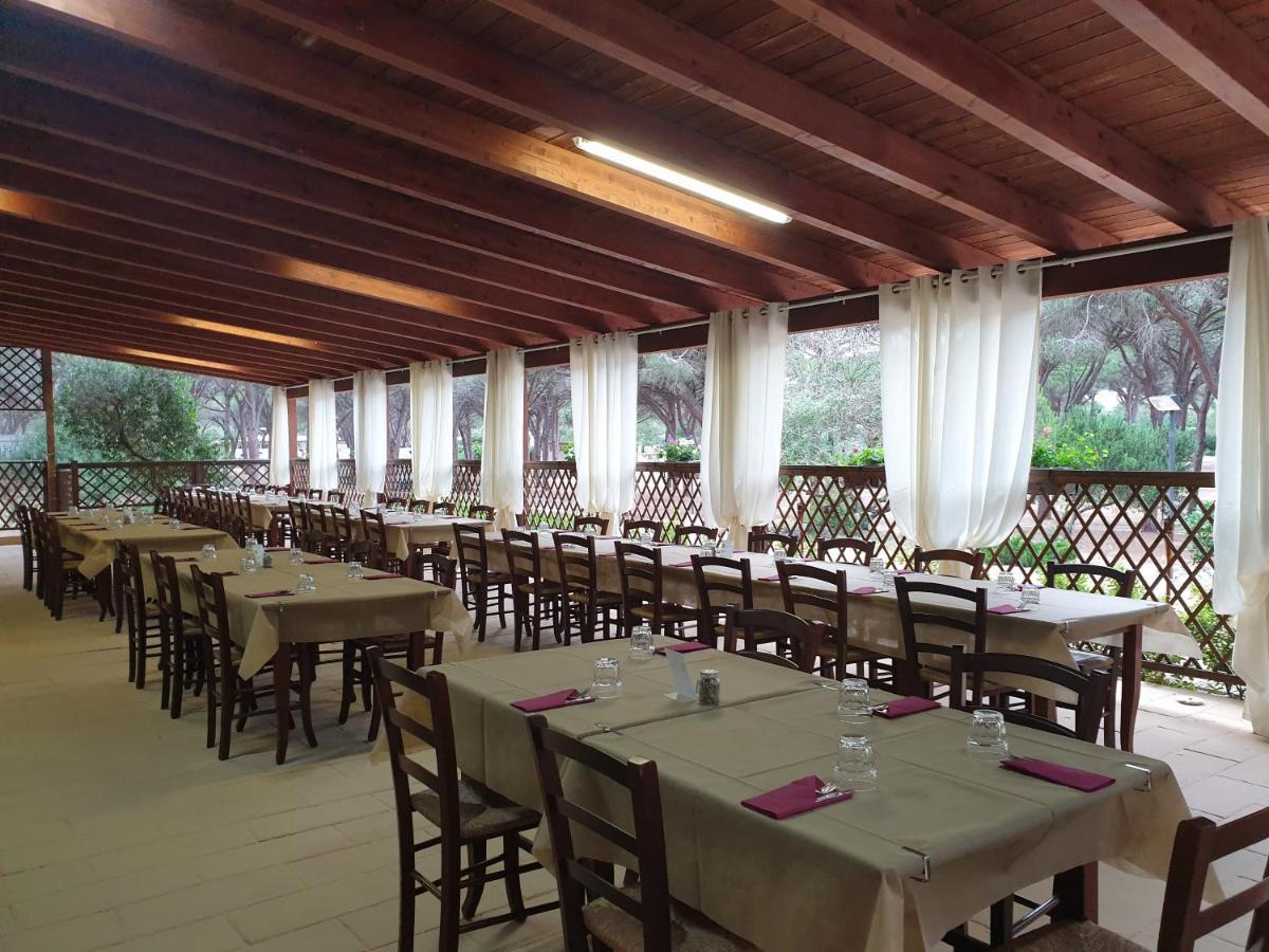 Camping Village S'Ena Arrubia Arborea Exterior photo