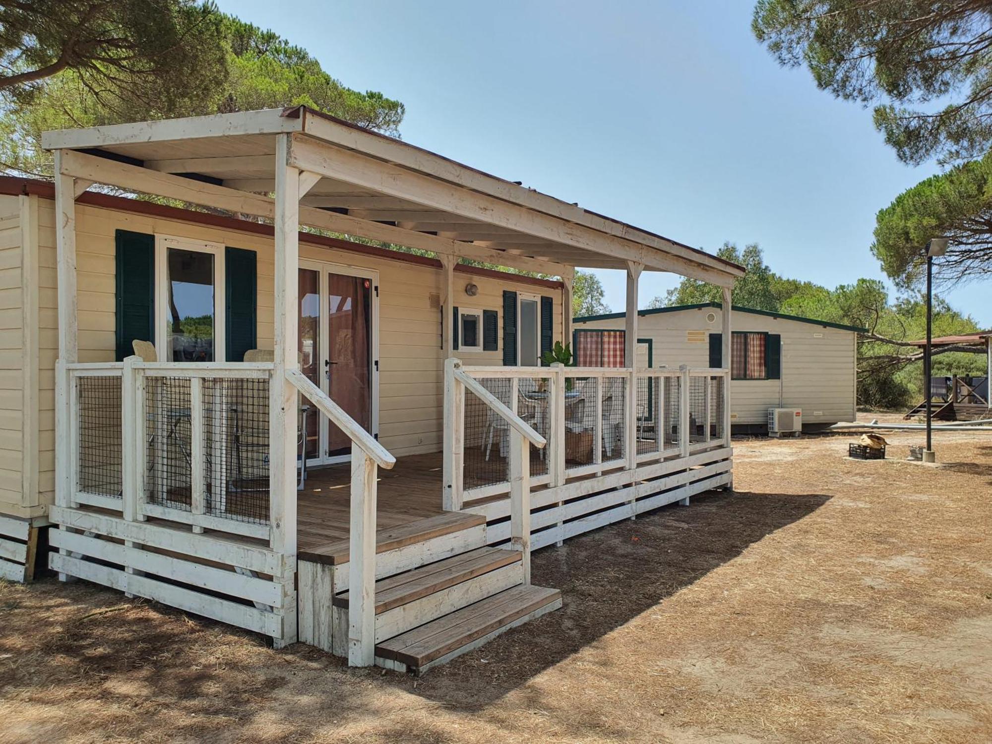 Camping Village S'Ena Arrubia Arborea Exterior photo